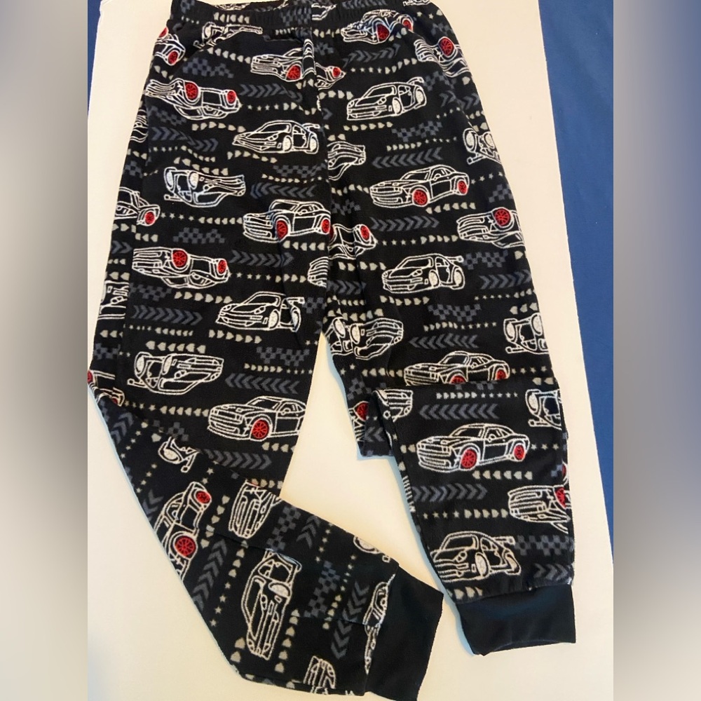 Boys 10/12 PJ set - Picture 6 of 9